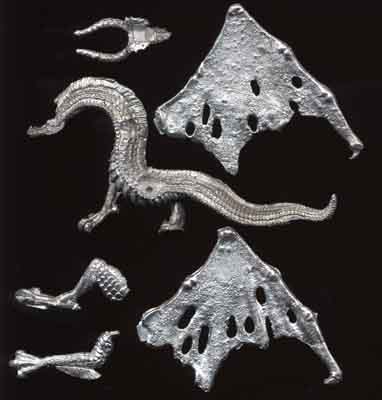  DRAG4 Great Fire Dragon & Knightly Hero